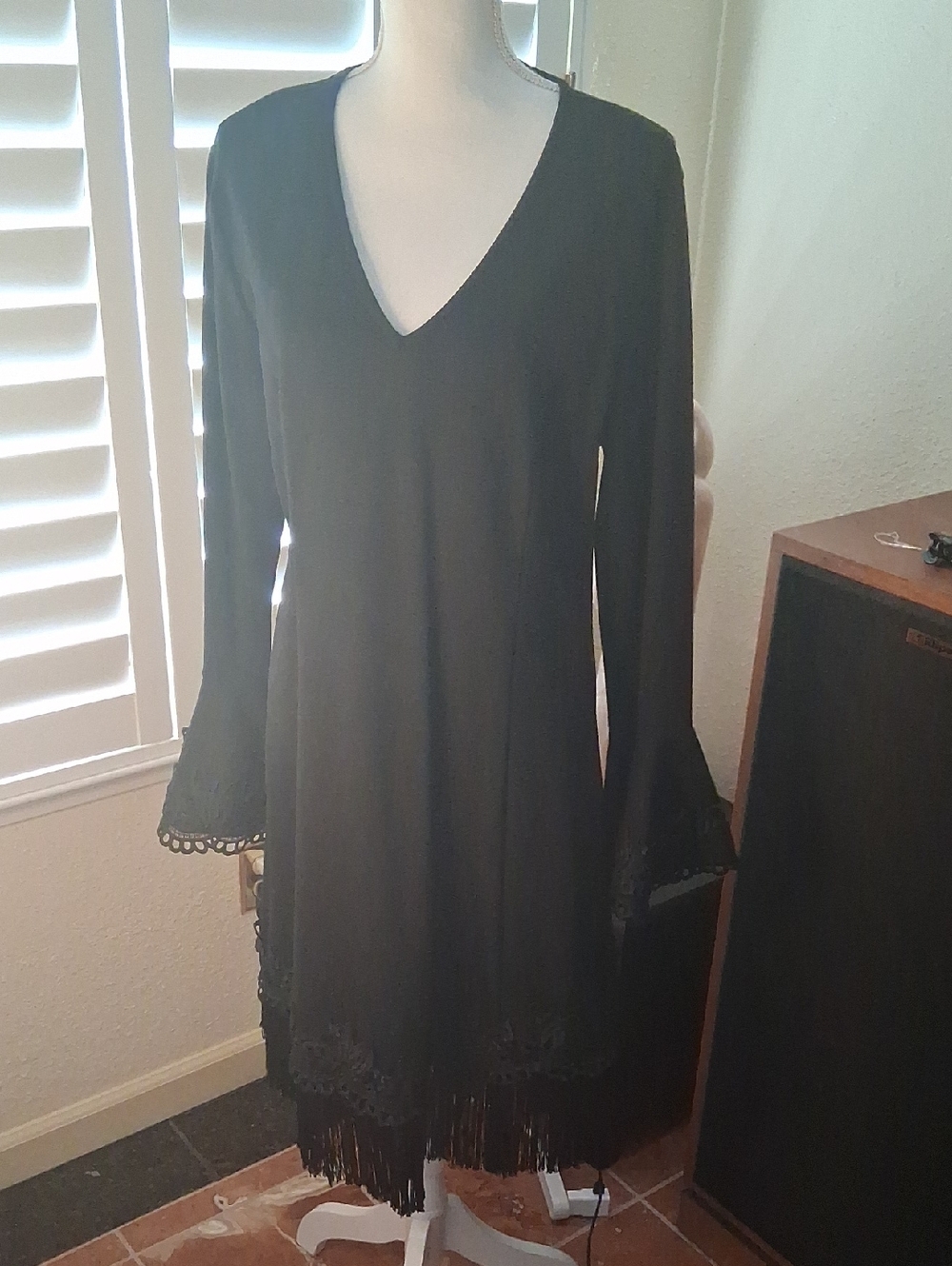 🖤👗Union Of Angels Black Ponte Knit Dress W/Long Sleeves & Fringe  NWT Sz L